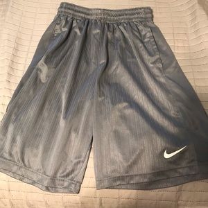 Men’s Nike grey basketball shorts